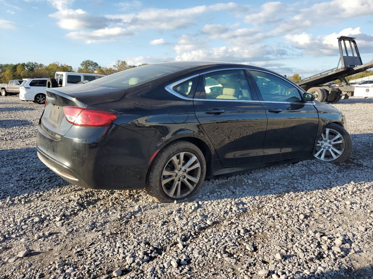 2015 Chrysler 200 - Image 3