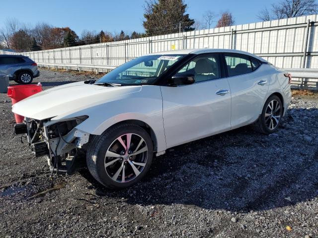 Sedans NISSAN MAXIMA 2017 Biały