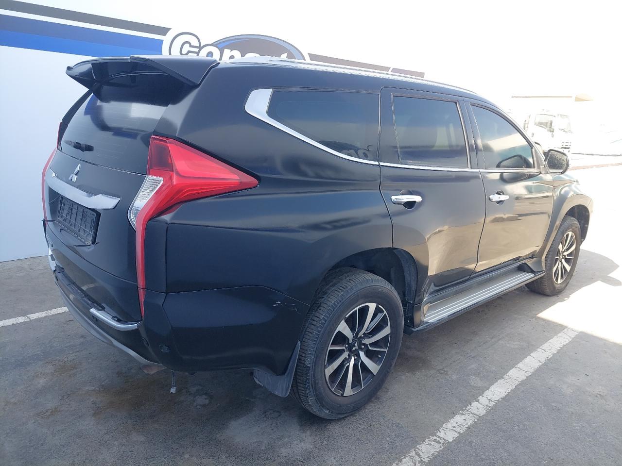 MMEMC71X1HH004274 - 2017 Mitsubishi Montero - #81393834