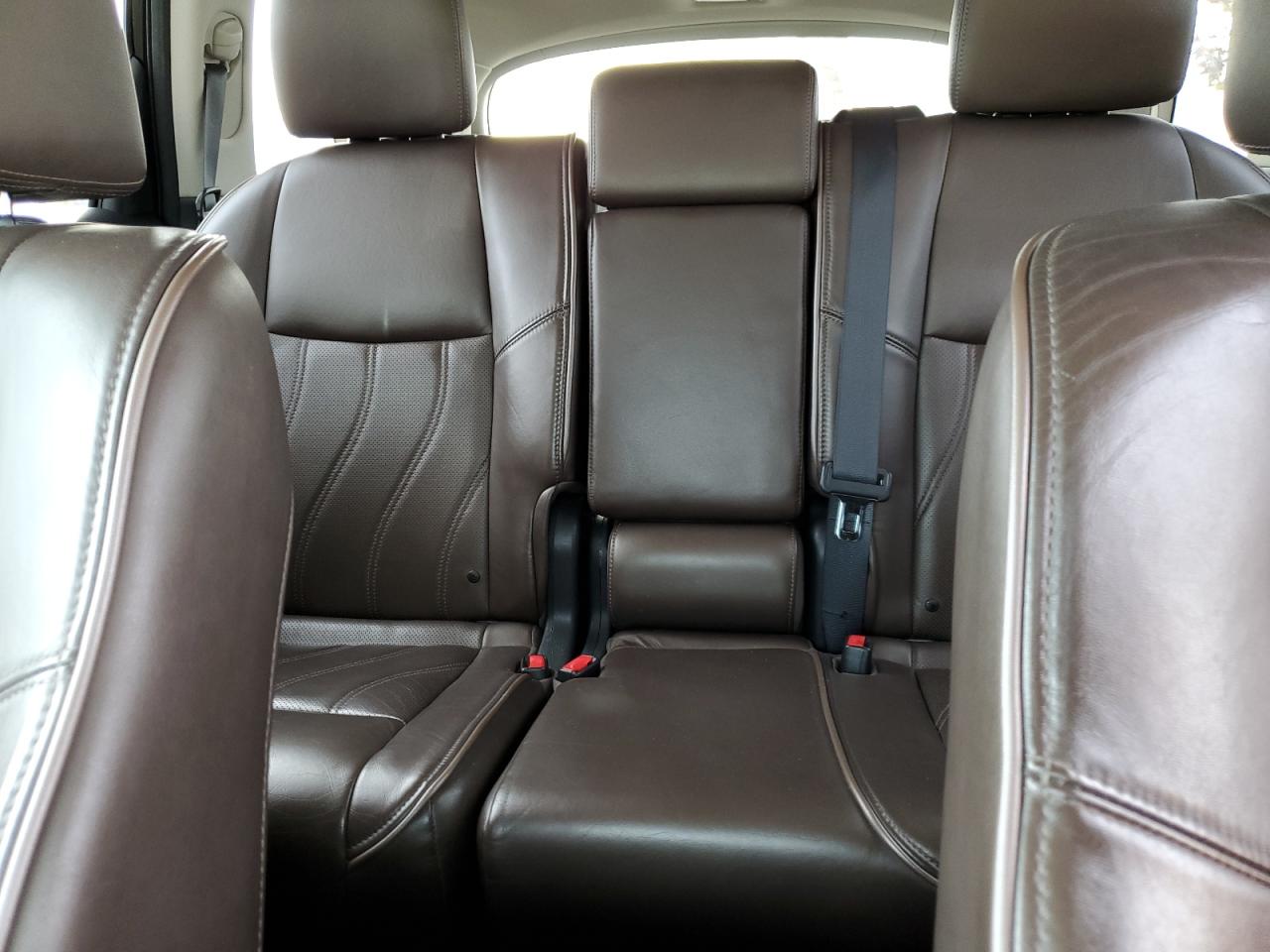 2013 Infiniti JX - Image 10