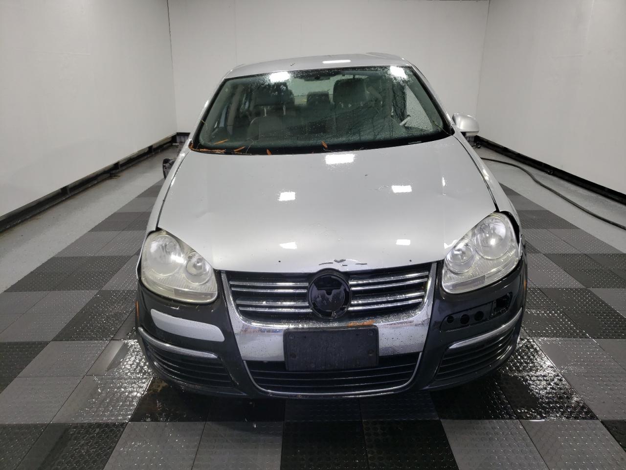 2006 Volkswagen Jetta - Image 5