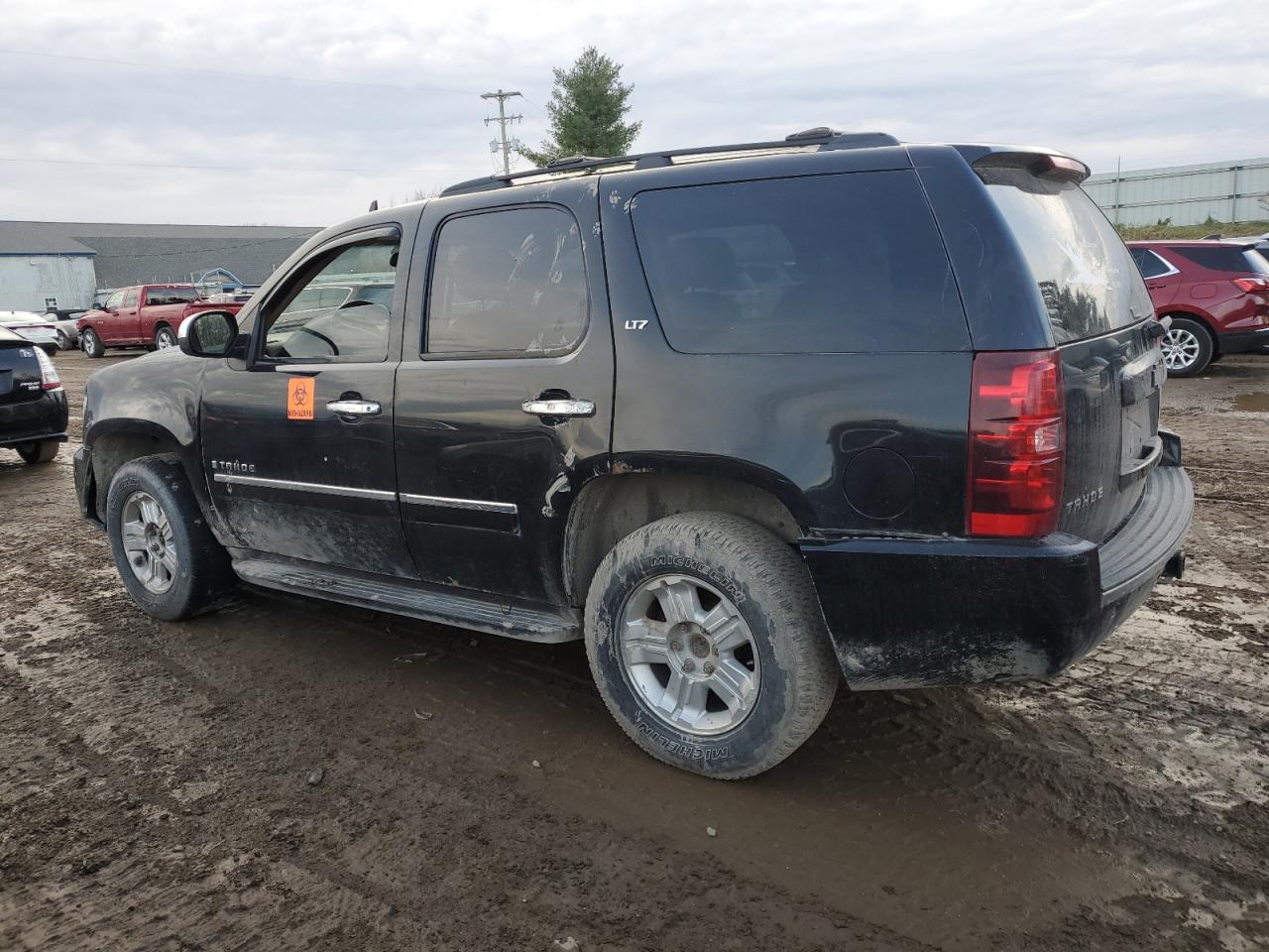 2009 Chevrolet Tahoe - Image 2