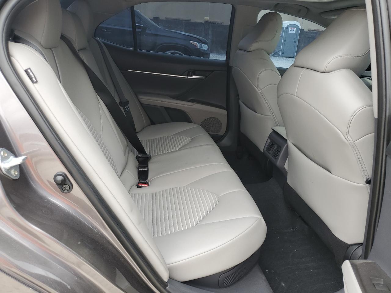 2023 Toyota Camry - Image 10