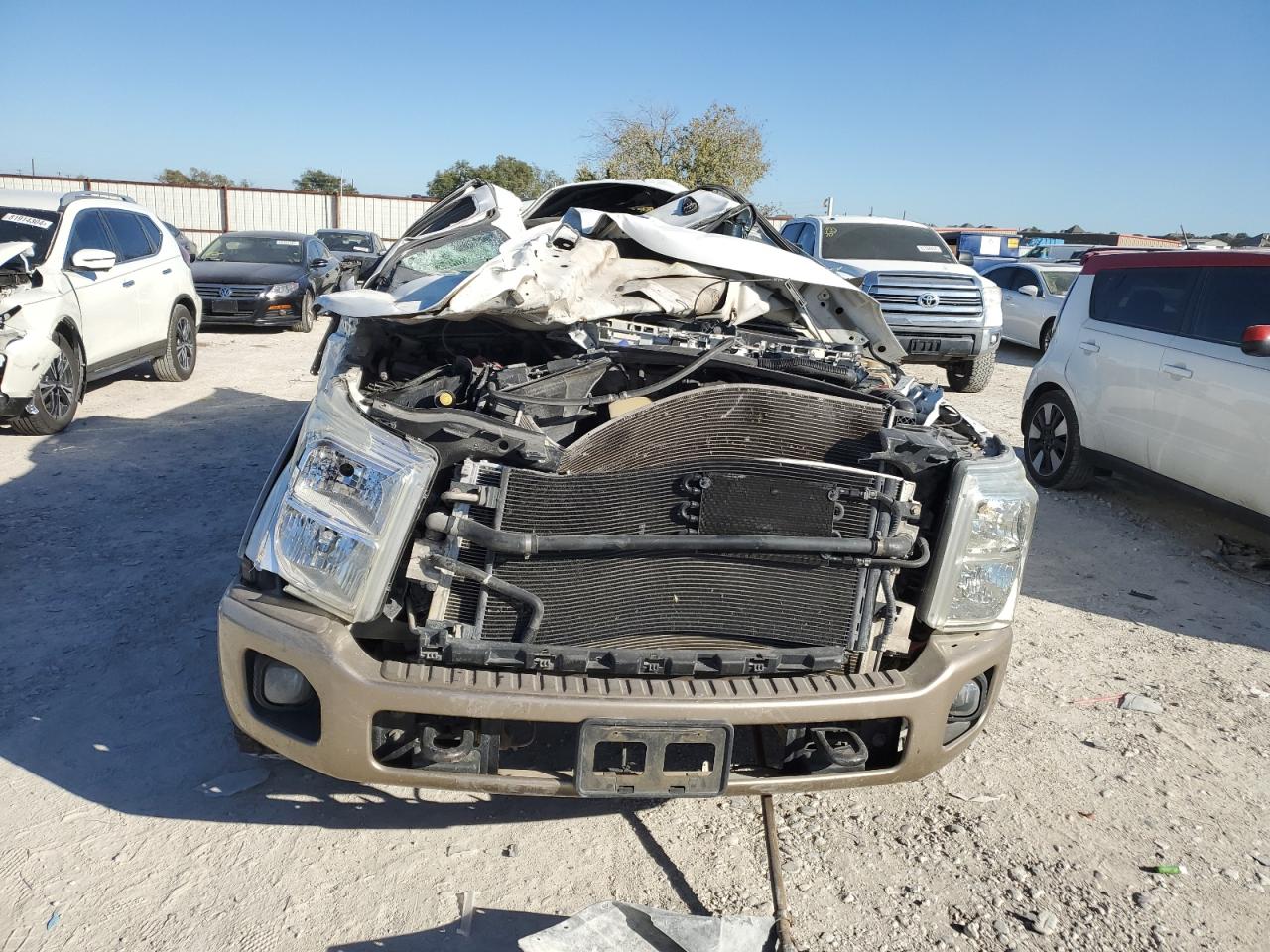 2012 Ford F250 - Image 5