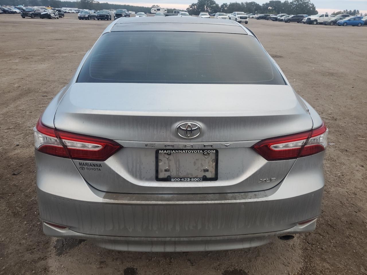 2018 Toyota Camry - Image 6