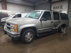 Elgin, IL에서 판매 중인 1999 Chevrolet Suburban K1500 - Side