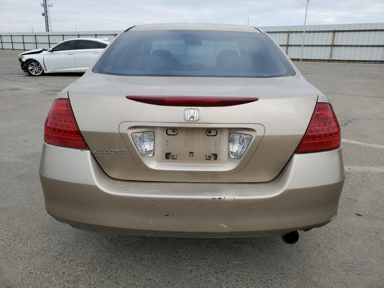 2007 Honda Accord Lx VIN: 1HGCM55437A005242 Lot: 80915744