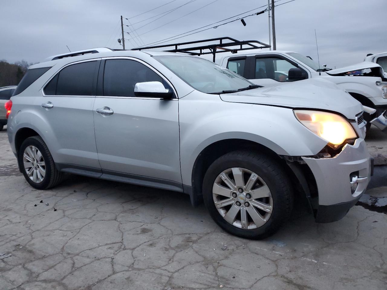 2010 Chevrolet Equinox - Image 4