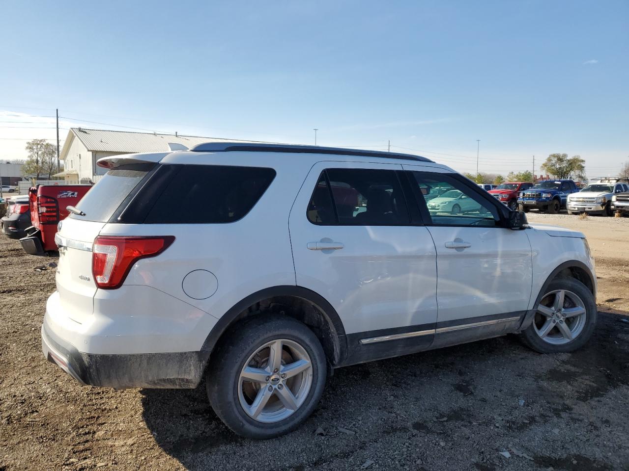 VIN 1FM5K8D8XHGB41302 2017 FORD EXPLORER no.3