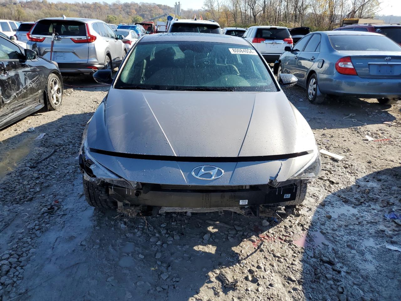 2023 Hyundai Elantra - Image 5