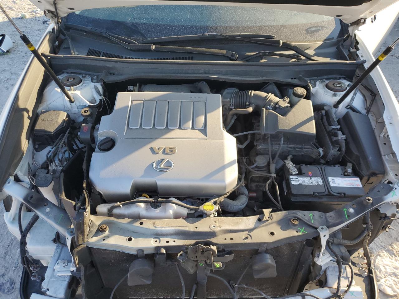 2014 Lexus ES - Image 11