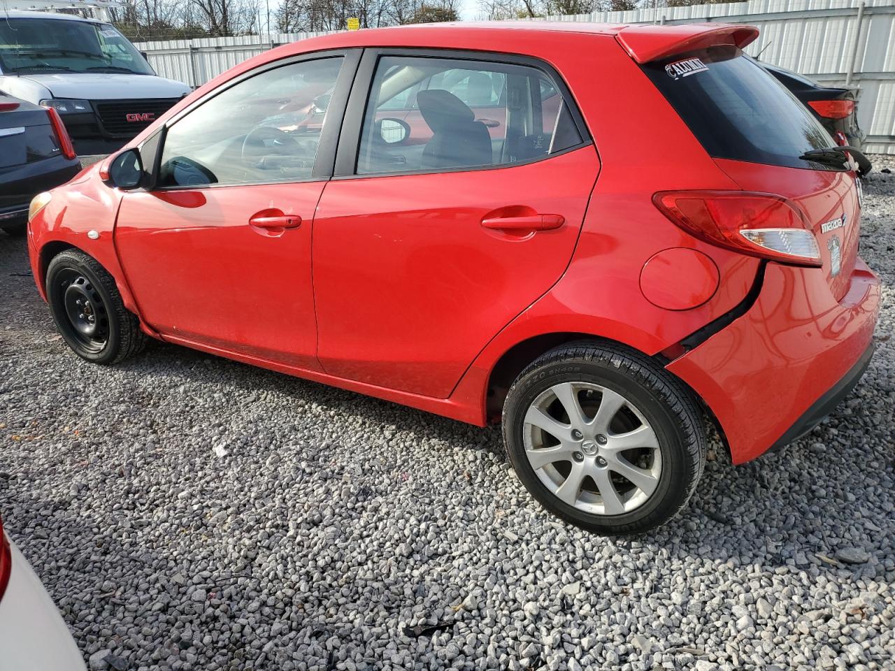 2011 Mazda 2 - Image 2