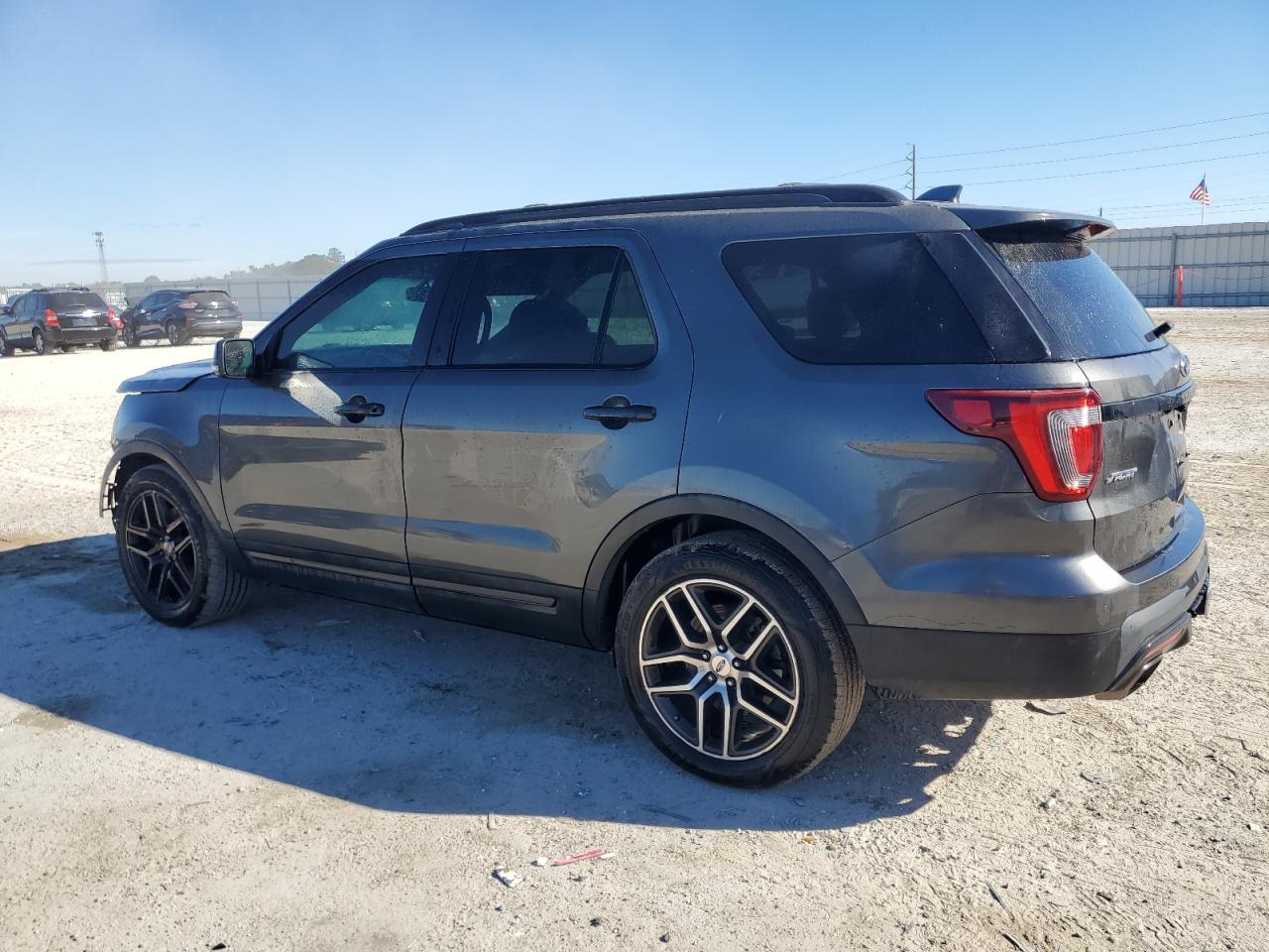 VIN 1FM5K8GT4GGC46254 2016 FORD EXPLORER no.2