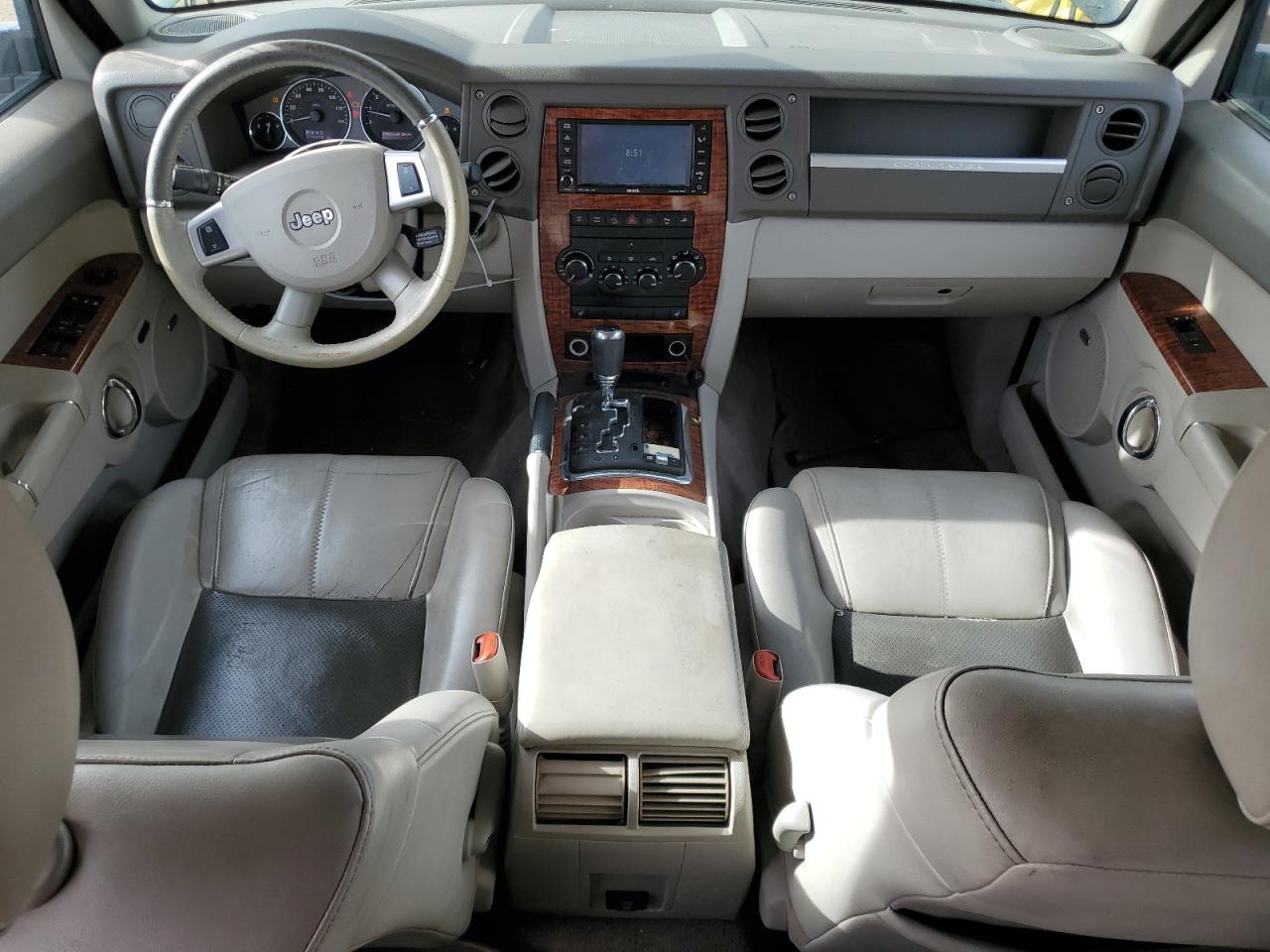 2008 Jeep Commander - Image 8