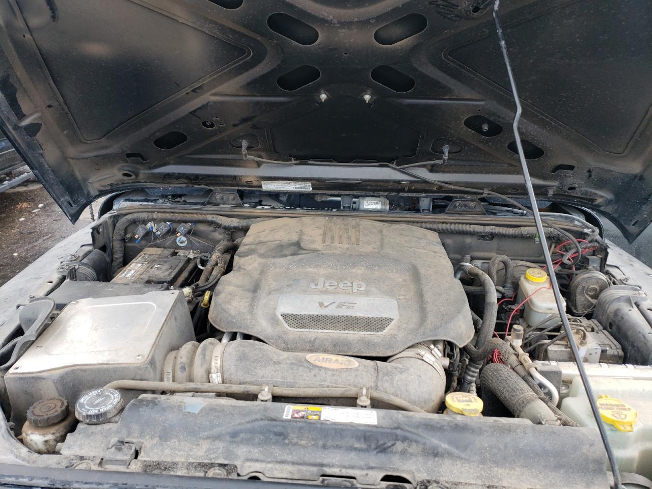 2014 Jeep Wrangler Unlimited Sport VIN: 1C4BJWDG1EL145442 Lot: 79716504