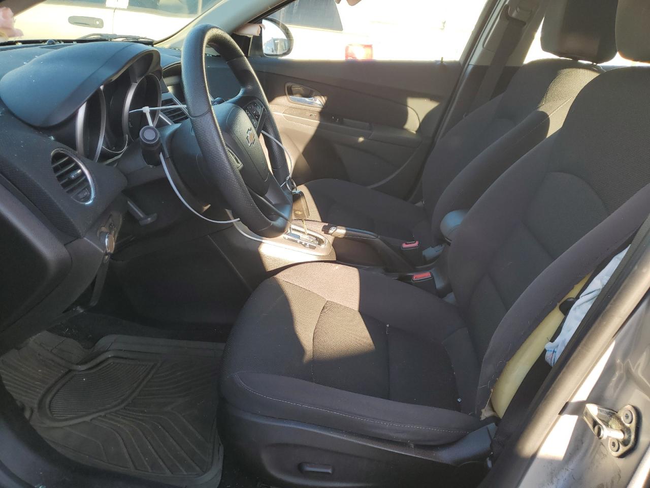 2015 Chevrolet Cruze - Image 7