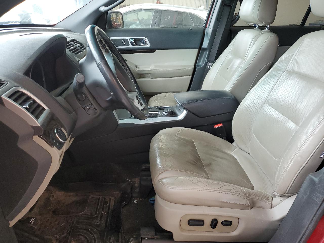 2014 Ford Explorer - Image 7