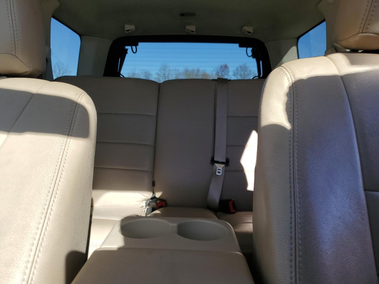 2011 Ford Escape - Image 10