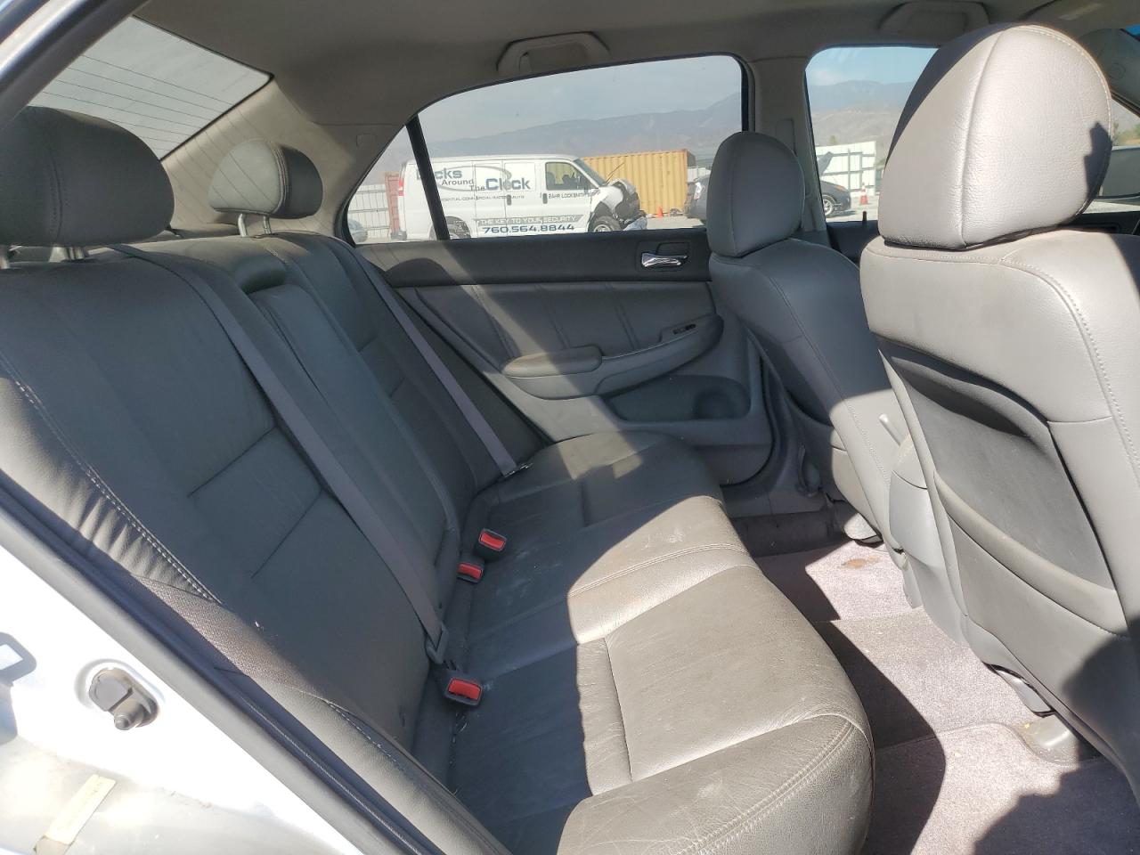 2006 Honda Accord - Image 10