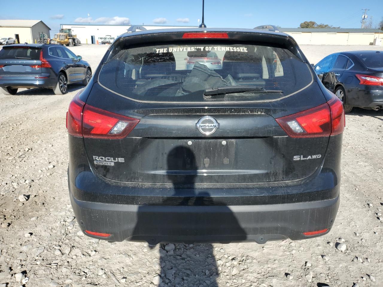 2019 Nissan Rogue - Image 6