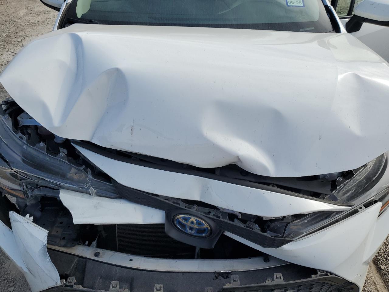 2021 Toyota Corolla - Image 11