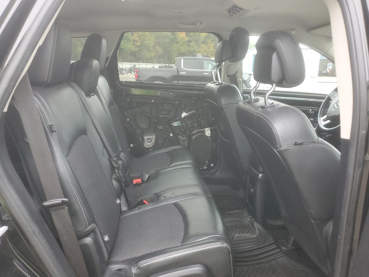 2015 Dodge Journey - Image 11