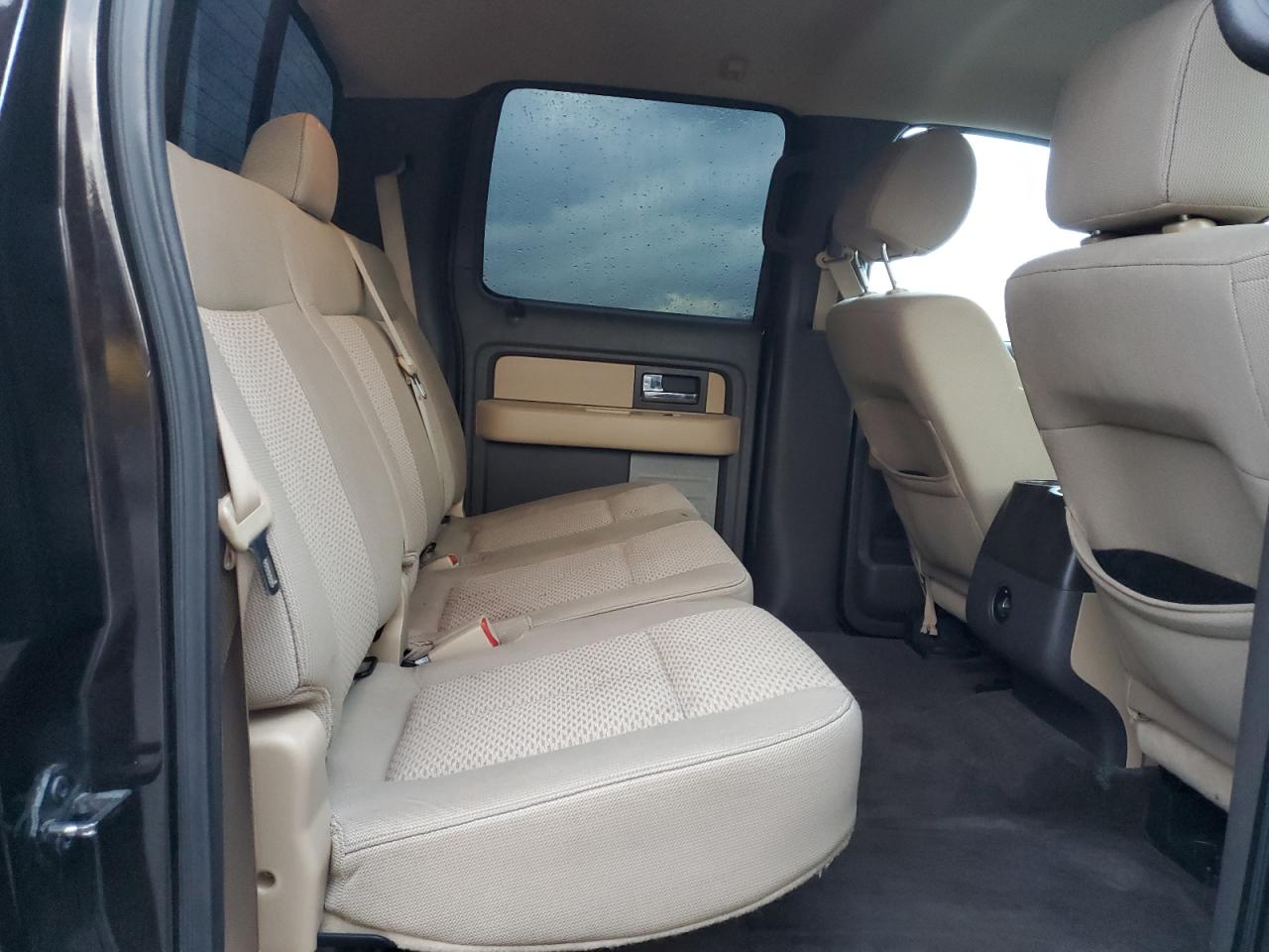 2013 Ford F-150 - Image 10