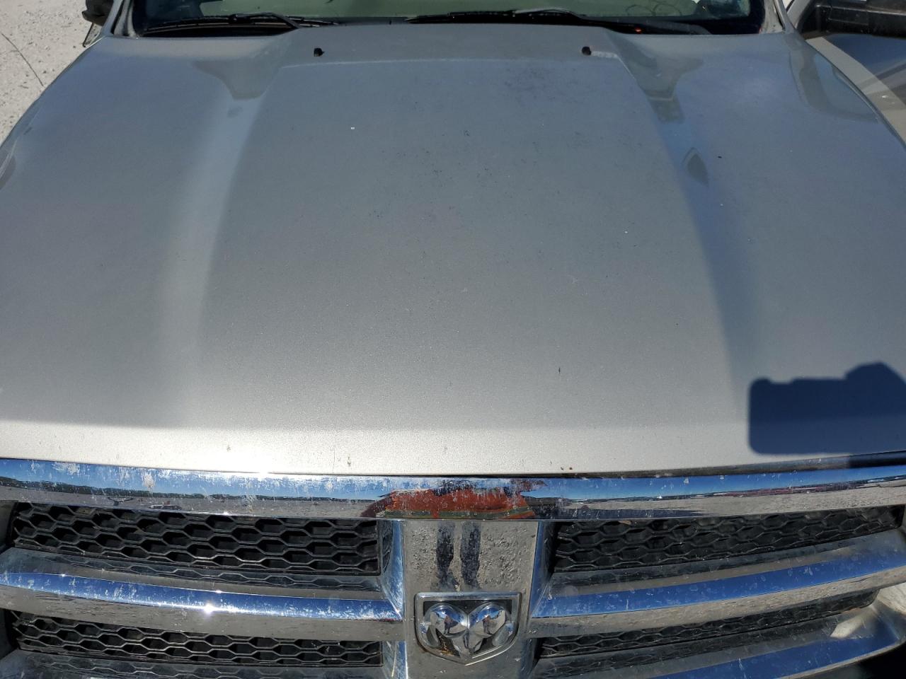 2010 Dodge RAM - Image 11