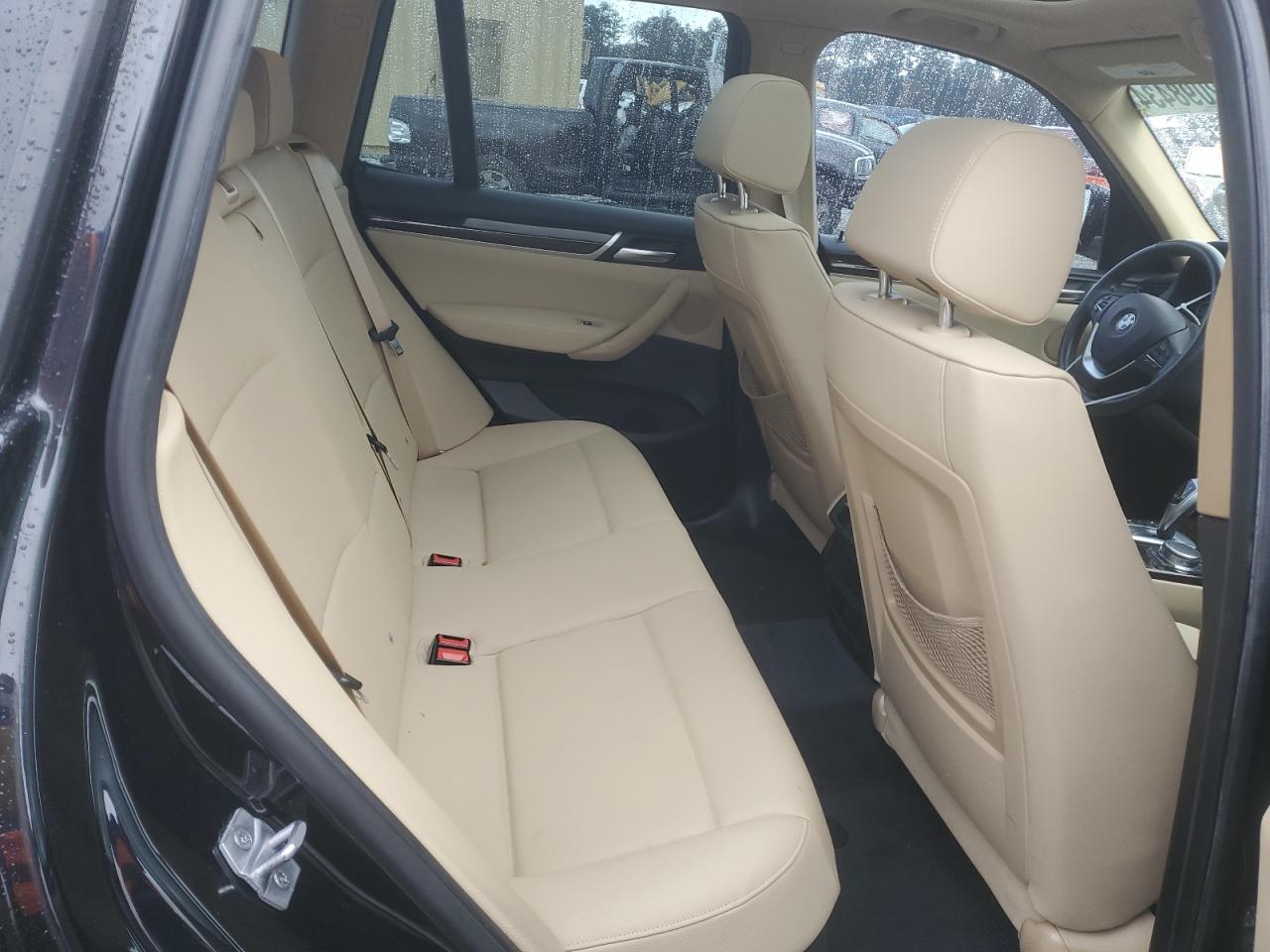 2017 BMW X3 - Image 11