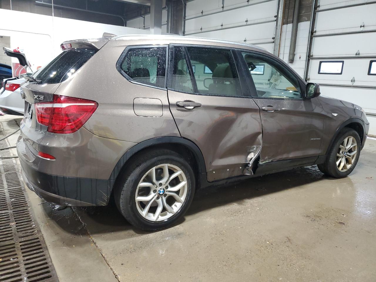 VIN 5UXWX7C51E0E76935 2014 BMW X3 no.3