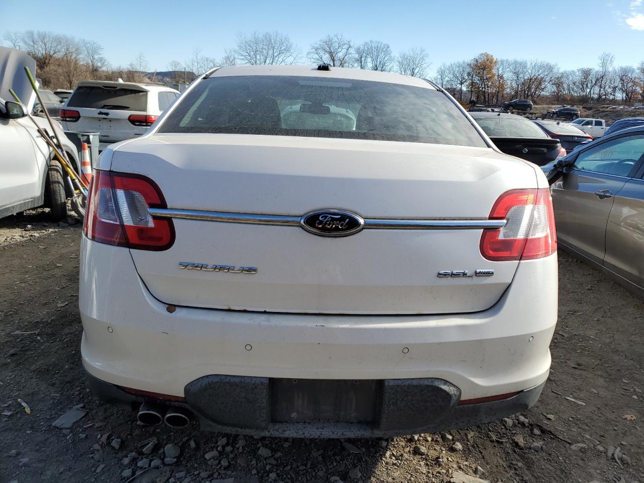 2011 Ford Taurus Sel VIN: 1FAHP2HW4BG188153 Lot: 81610774