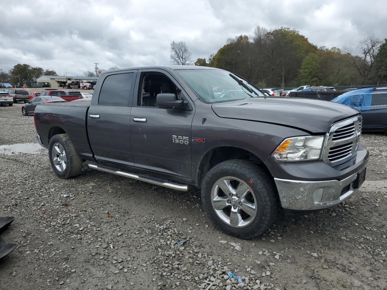 2015 RAM 1500 - Image 4
