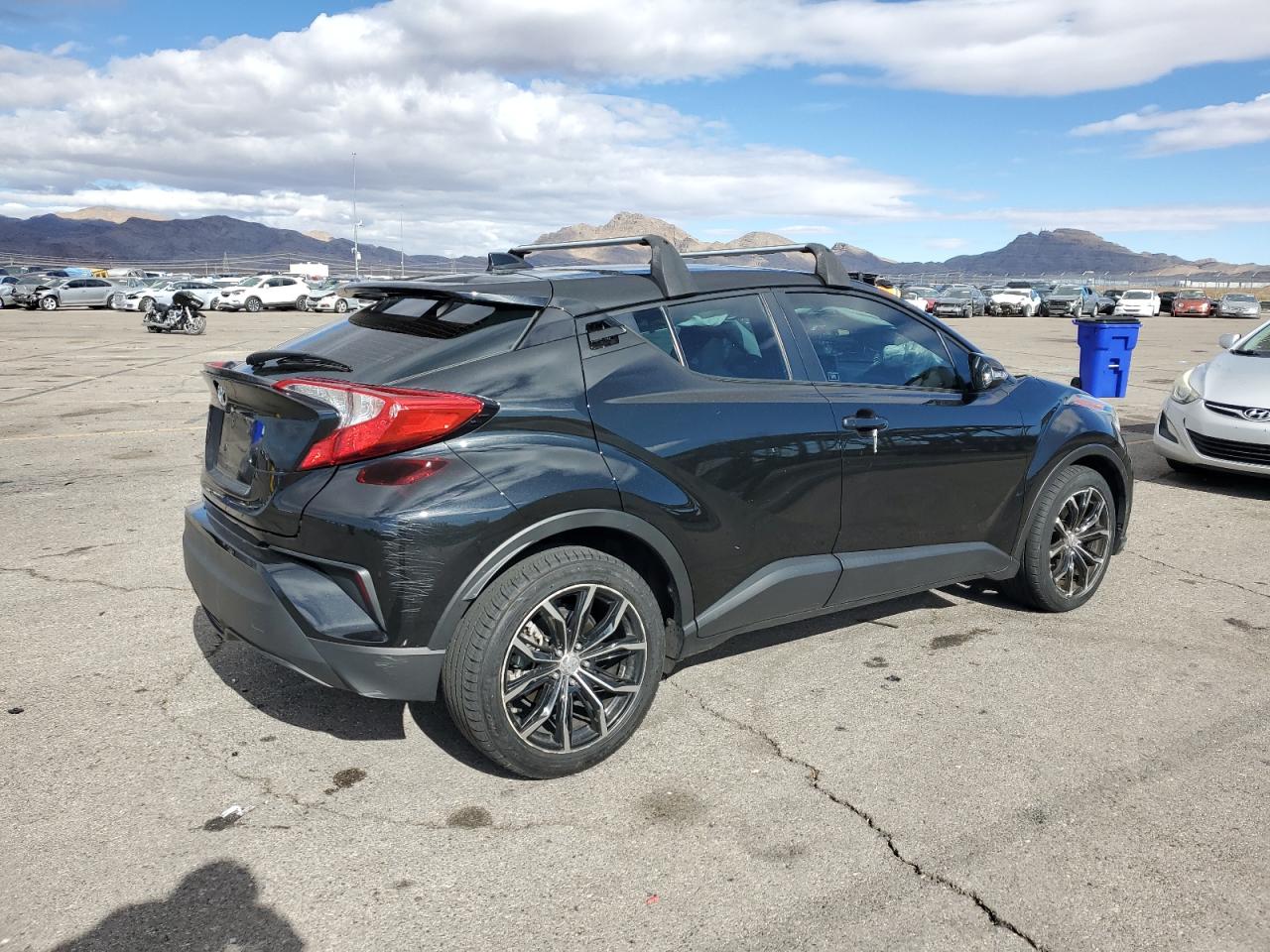 VIN NMTKHMBX4MR138984 2021 TOYOTA C-HR no.3