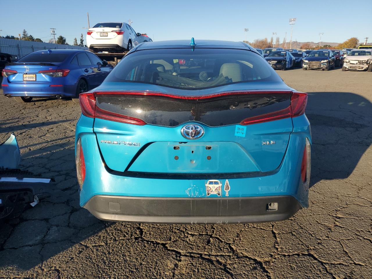 2020 Toyota Prius Prime Le VIN: JTDKARFP9L3151517 Lot: 82912784