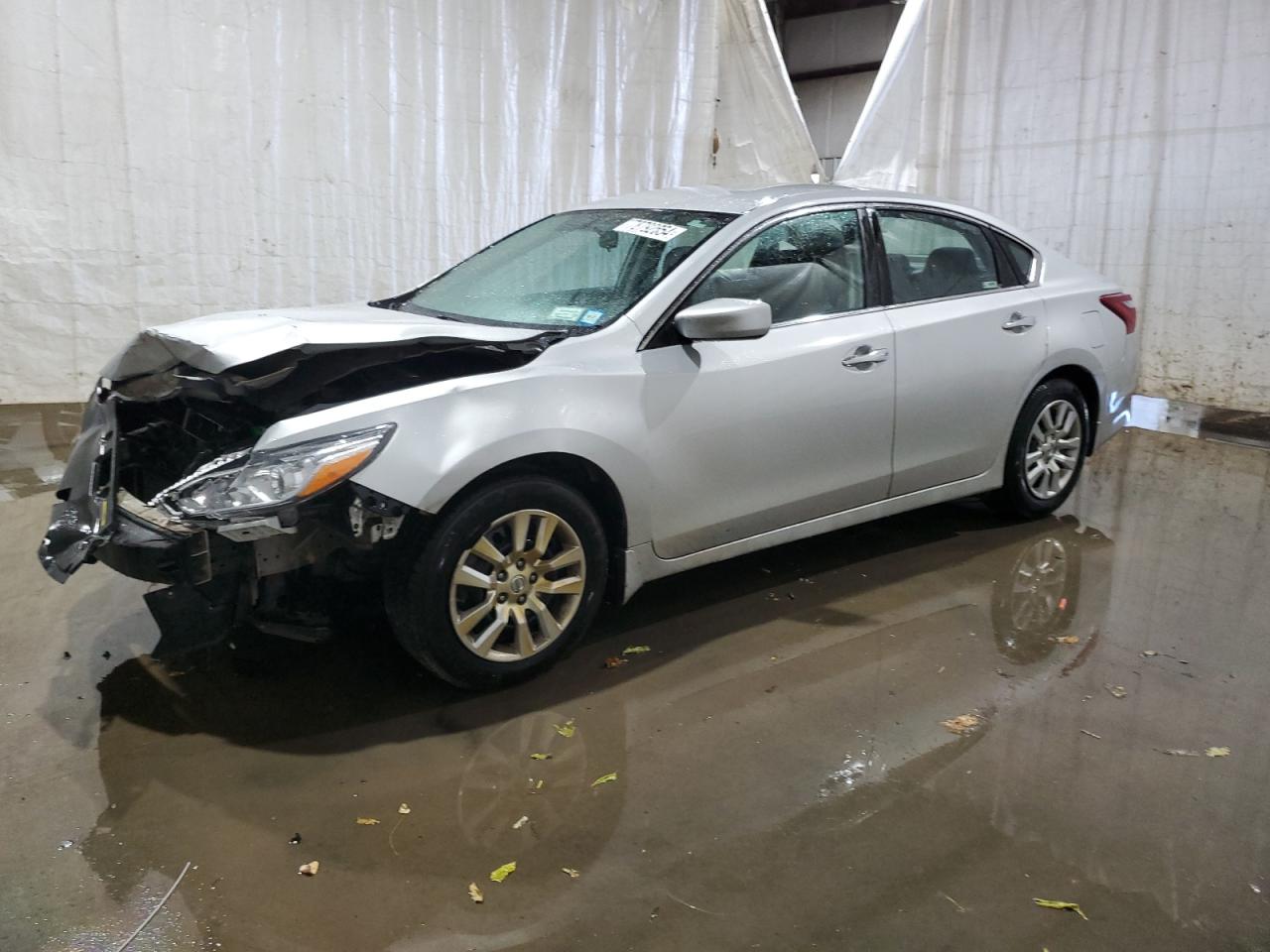 2018 Nissan Altima 2.5 de vânzare în Central Square, NY - Front End
