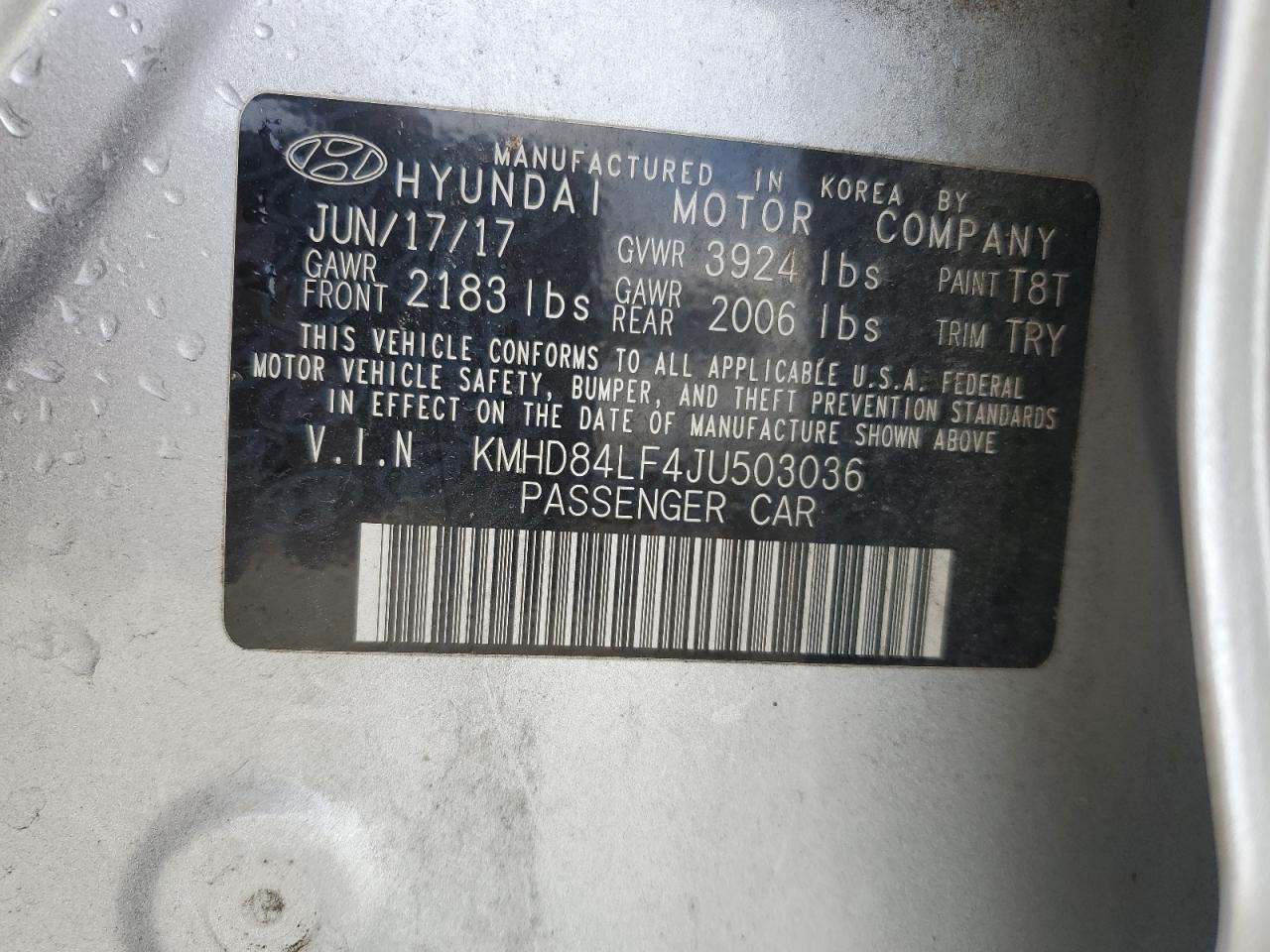 2018 Hyundai Elantra - Image 13