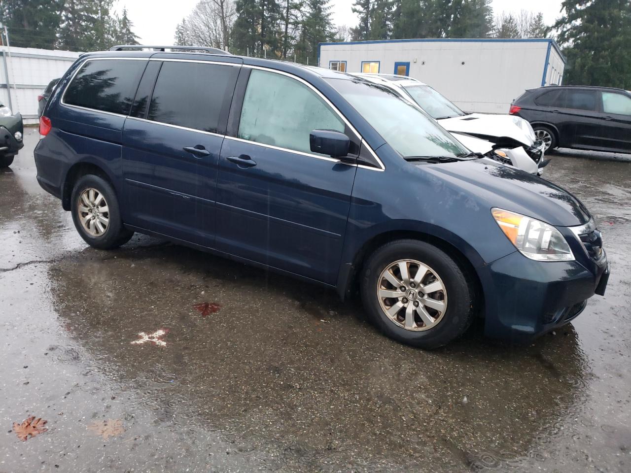 2010 Honda Odyssey - Image 4