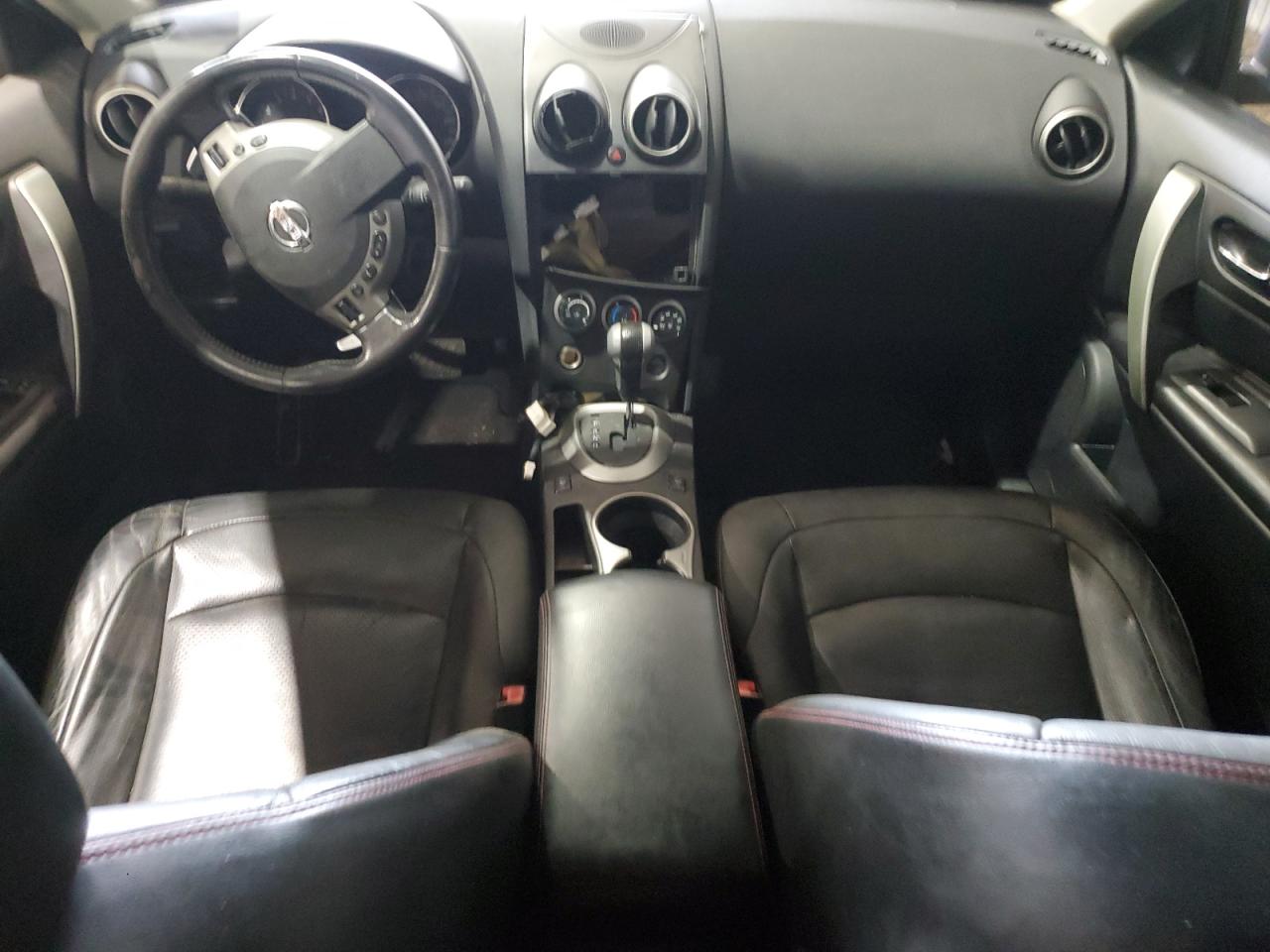 2010 Nissan Rogue - Image 8