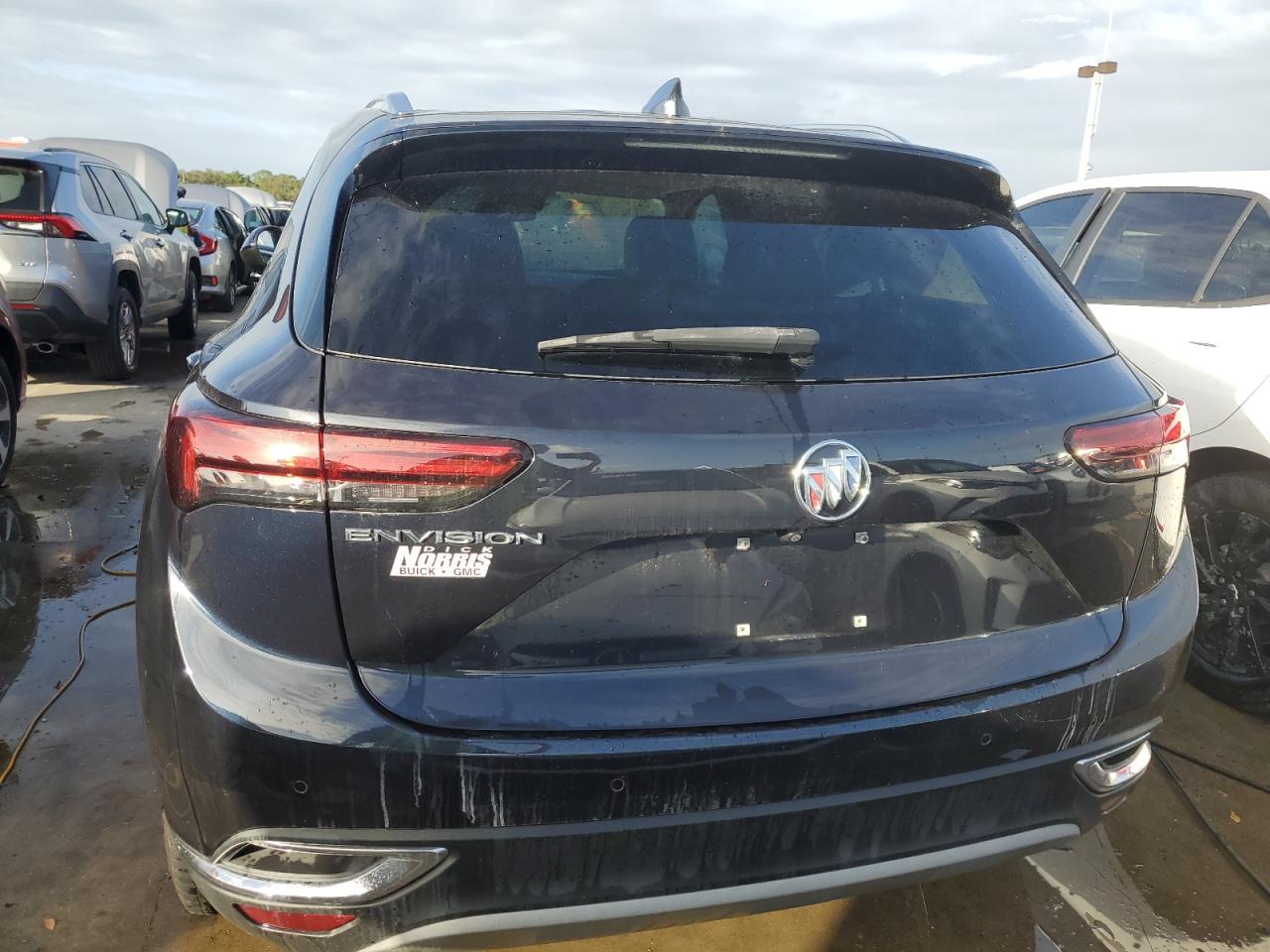 2021 Buick Envision Preferred VIN: LRBAZLR44MD073998 Lot: 80803274