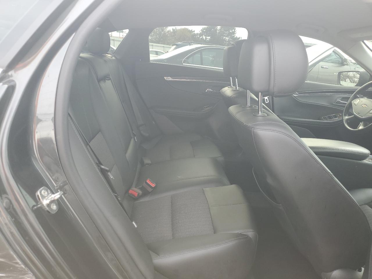 2014 Chevrolet Impala - Image 10