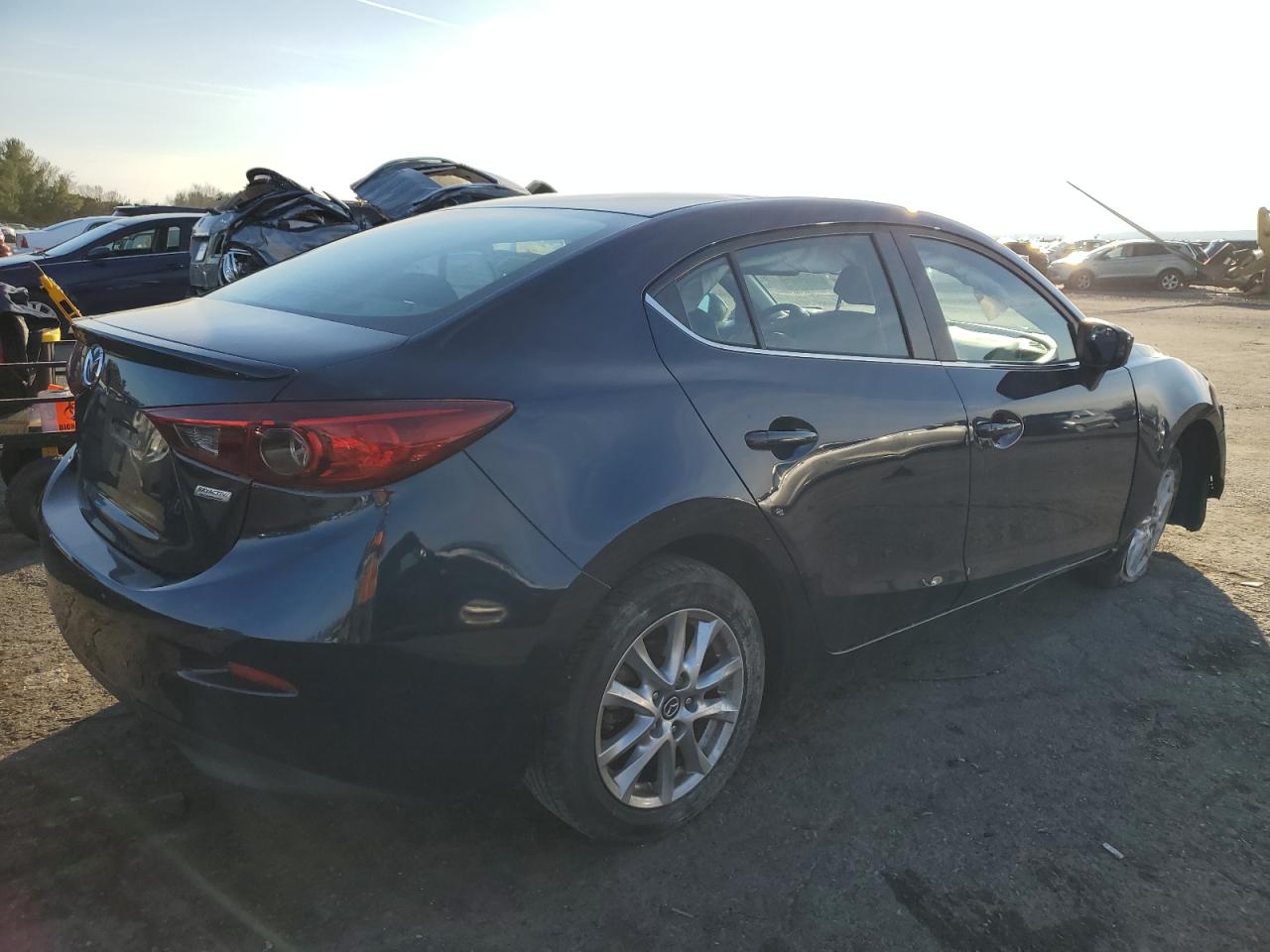2016 Mazda 3 - Image 3