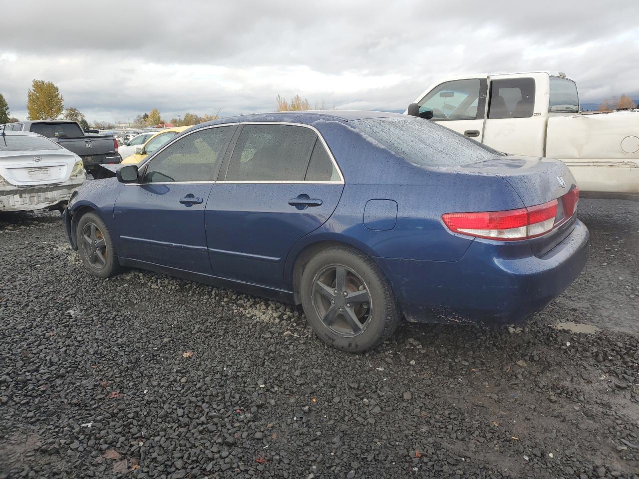 2003 Honda Accord - Image 2