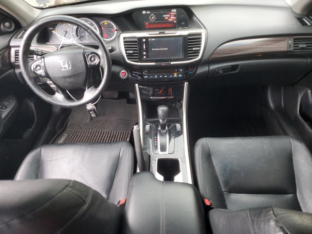2017 Honda Accord - Image 8