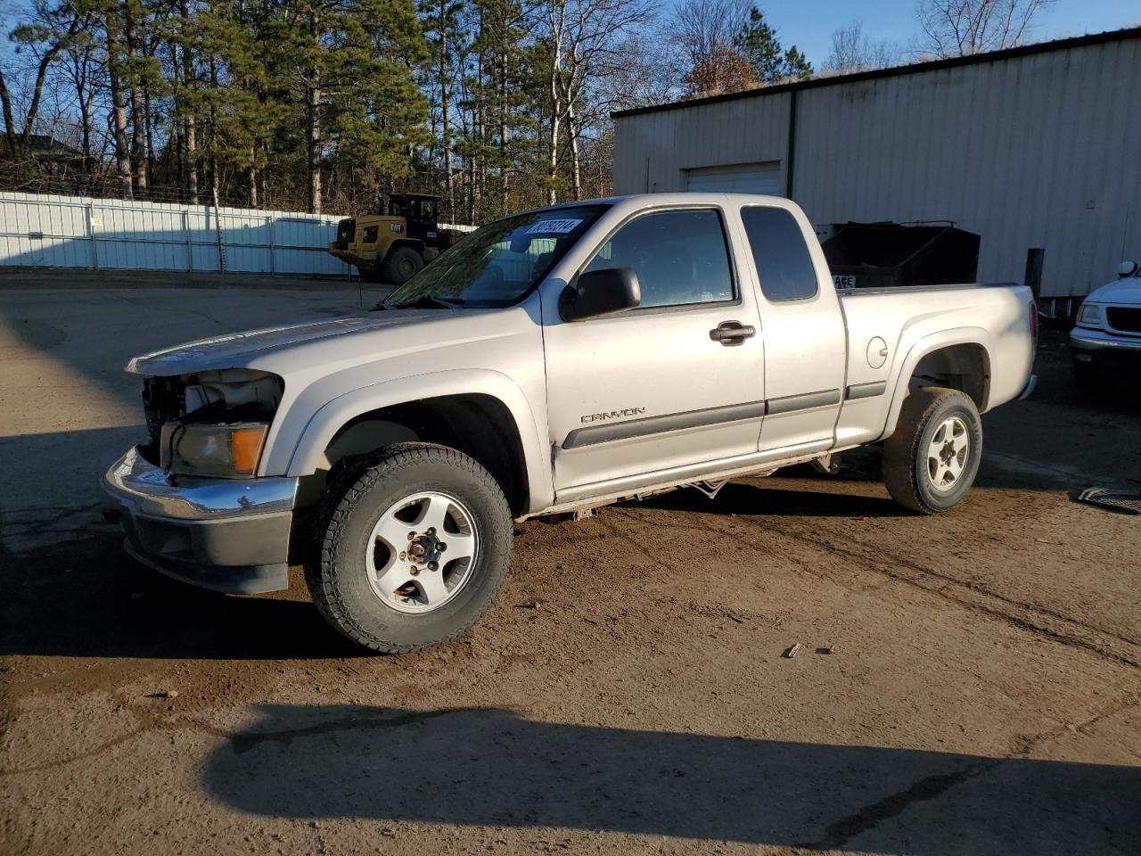 2005 GMC Canyon - Image 1