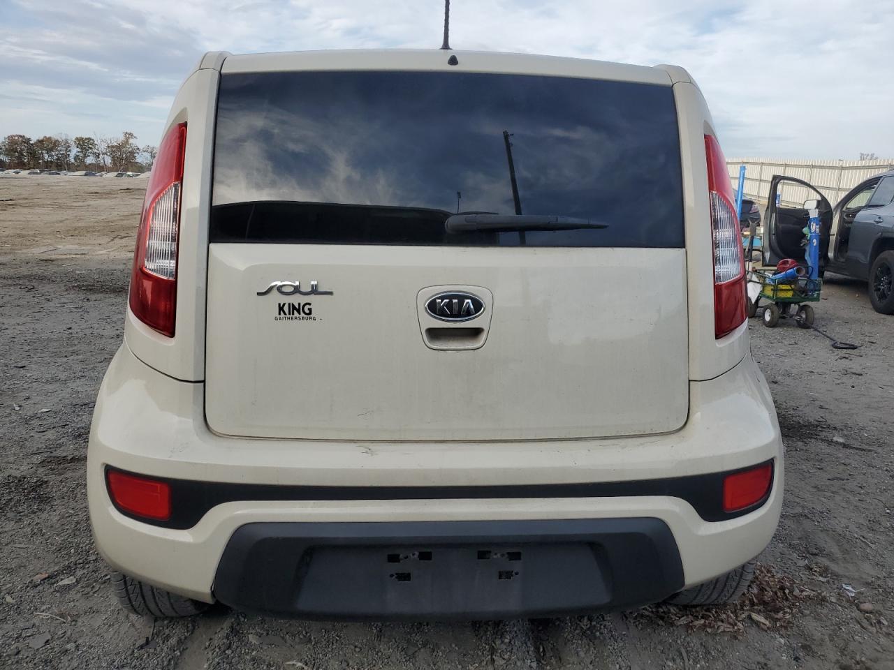 2012 Kia Soul VIN: KNDJT2A55C7358885 Lot: 79351214