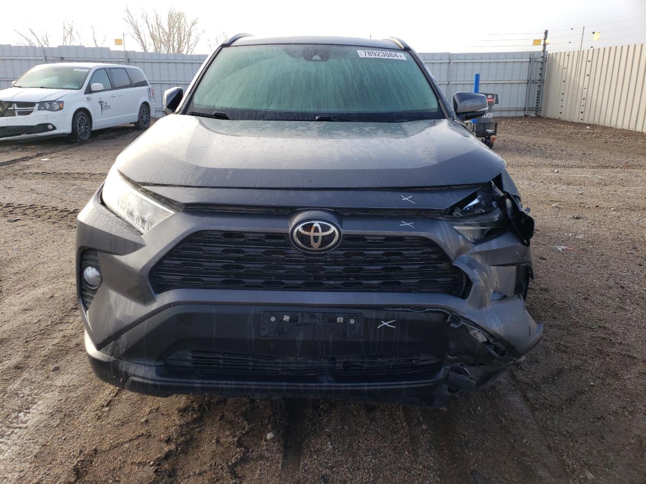 2021 Toyota RAV 4 - Image 5