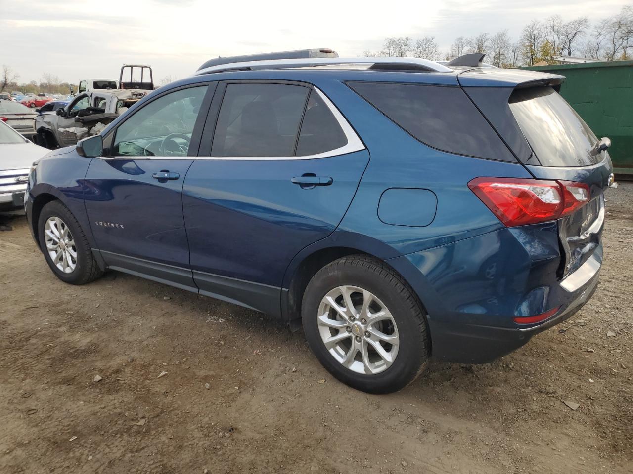 2020 Chevrolet Equinox - Image 2