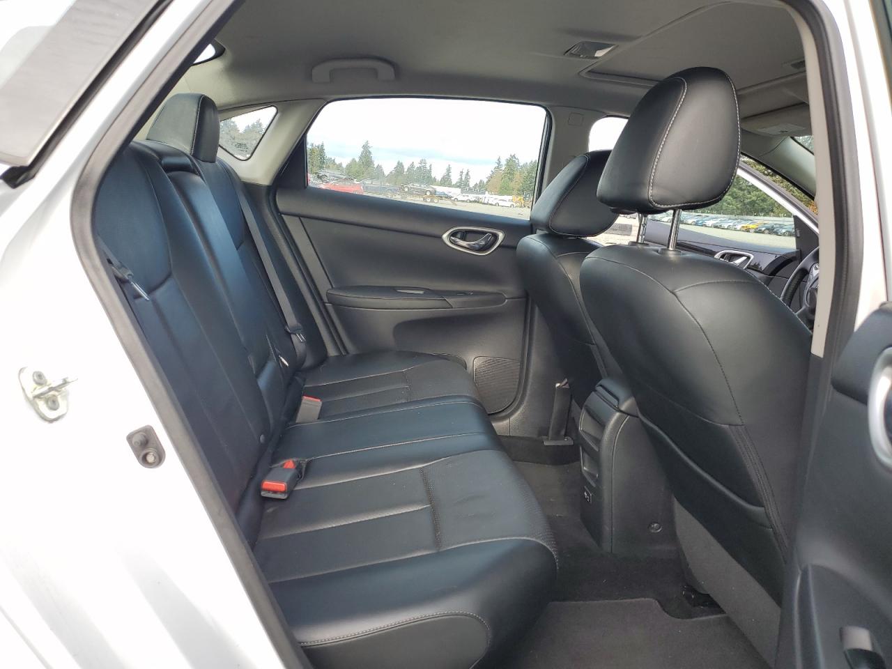 2019 Nissan Sentra - Image 10