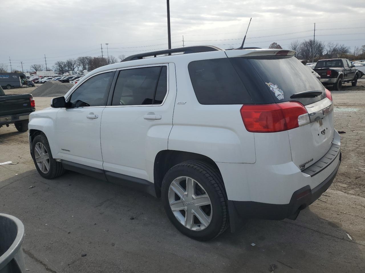 2012 GMC Terrain - Image 2