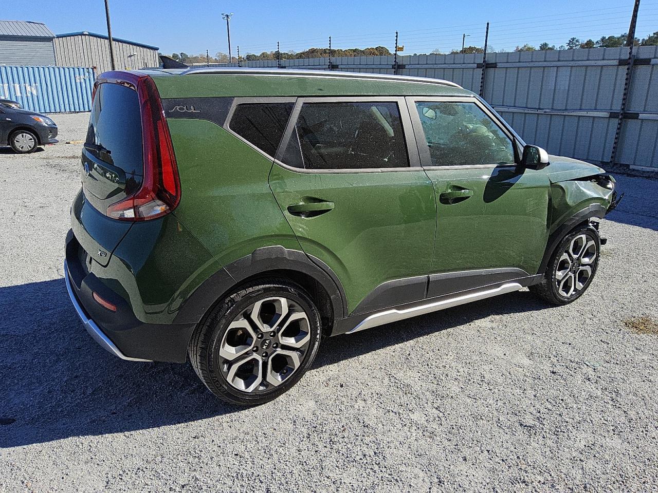 2021 Kia Soul - Image 3